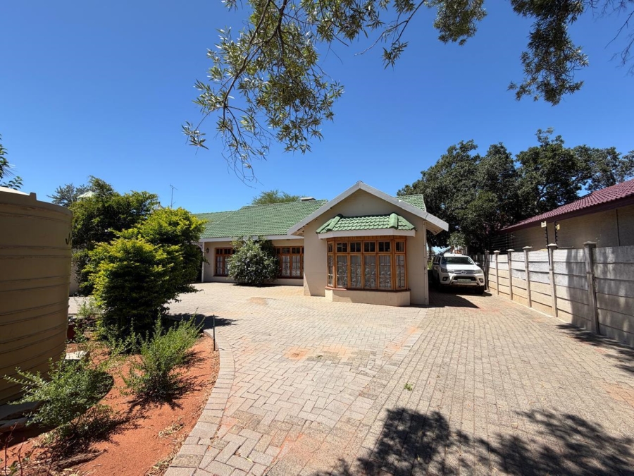 3 Bedroom Property for Sale in Monument Heights Northern Cape